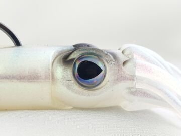 OMOTO FG CUSTOM SQUID 190GR NO:2  DEEP WHITE / RED / BLUE FLASHES