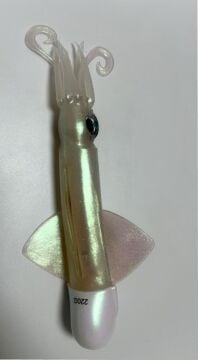 OMOTO FG CUSTOM SQUID 220GR NO:2  DEEP WHITE / RED / BLUE FLASHES